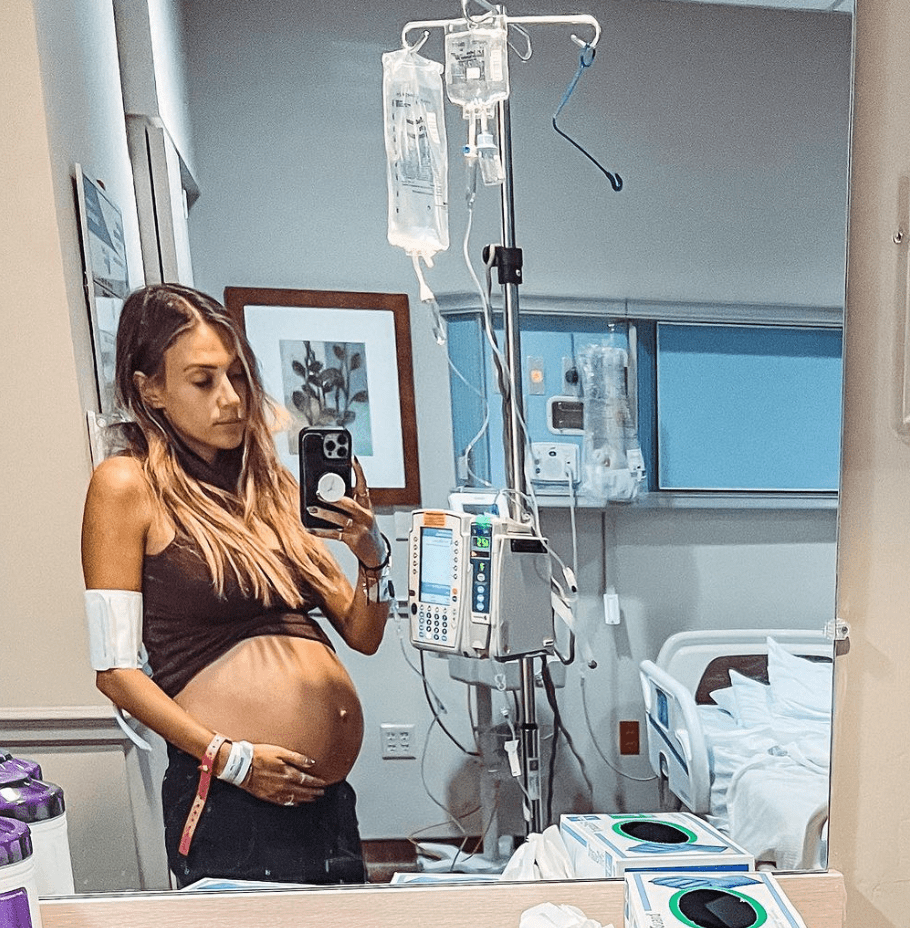 Jana Kramer’s Hospitalization During Her ‘Babymoon’: A Lesson in Self-Care